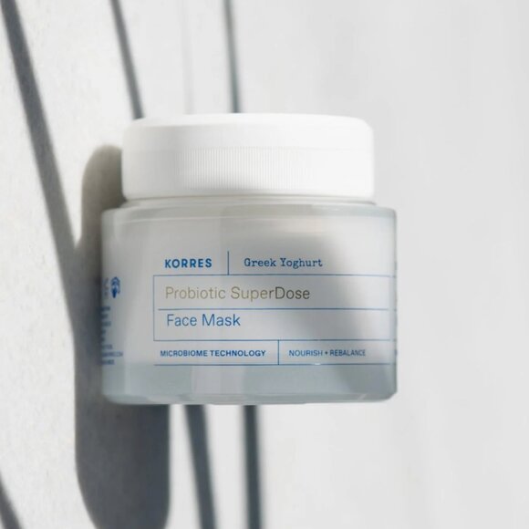Korres Greek Yoghurt Probiotic SuperDose Face Mask - Picture 1 of 3